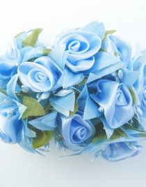 FLORES DE CINTA DE SATIN 8385 CELESTE 9PCS