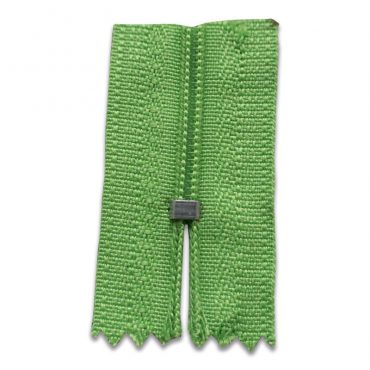 ZIPPER PLASTICO #22 VERDE CANA