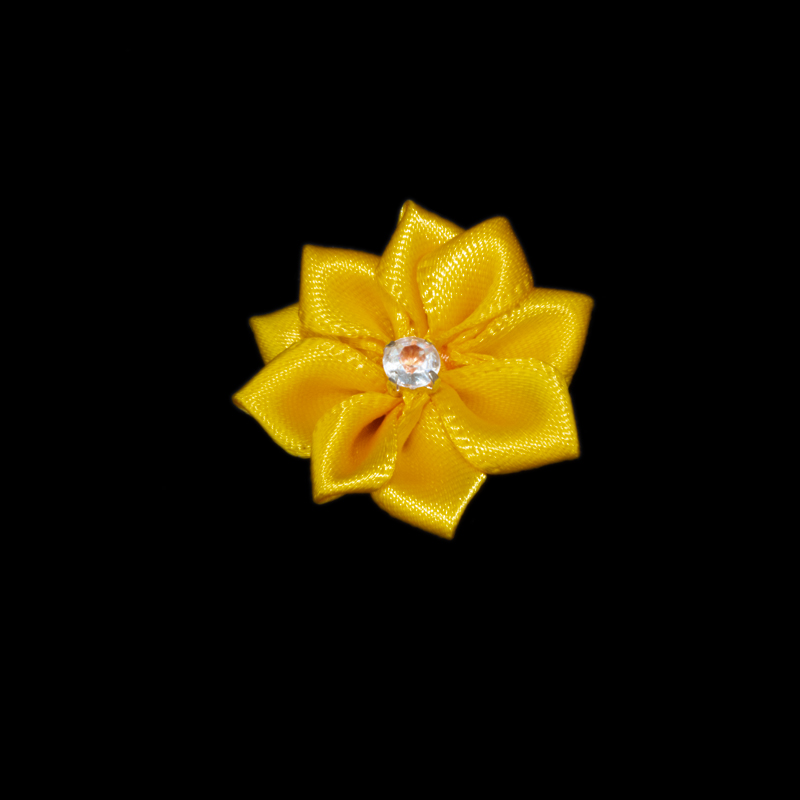 FLORES DE CINTA DE SATIN 8001 3CM AMARILLO 1 FLORES DE CINTA DE SATIN 8001 3CM AMARILLO