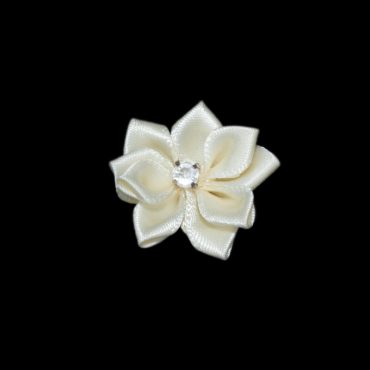 FLORES DE CINTA DE SATIN 8001 3CM CREMA
